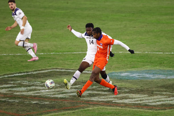 更让人惊讶 更让人惊讶