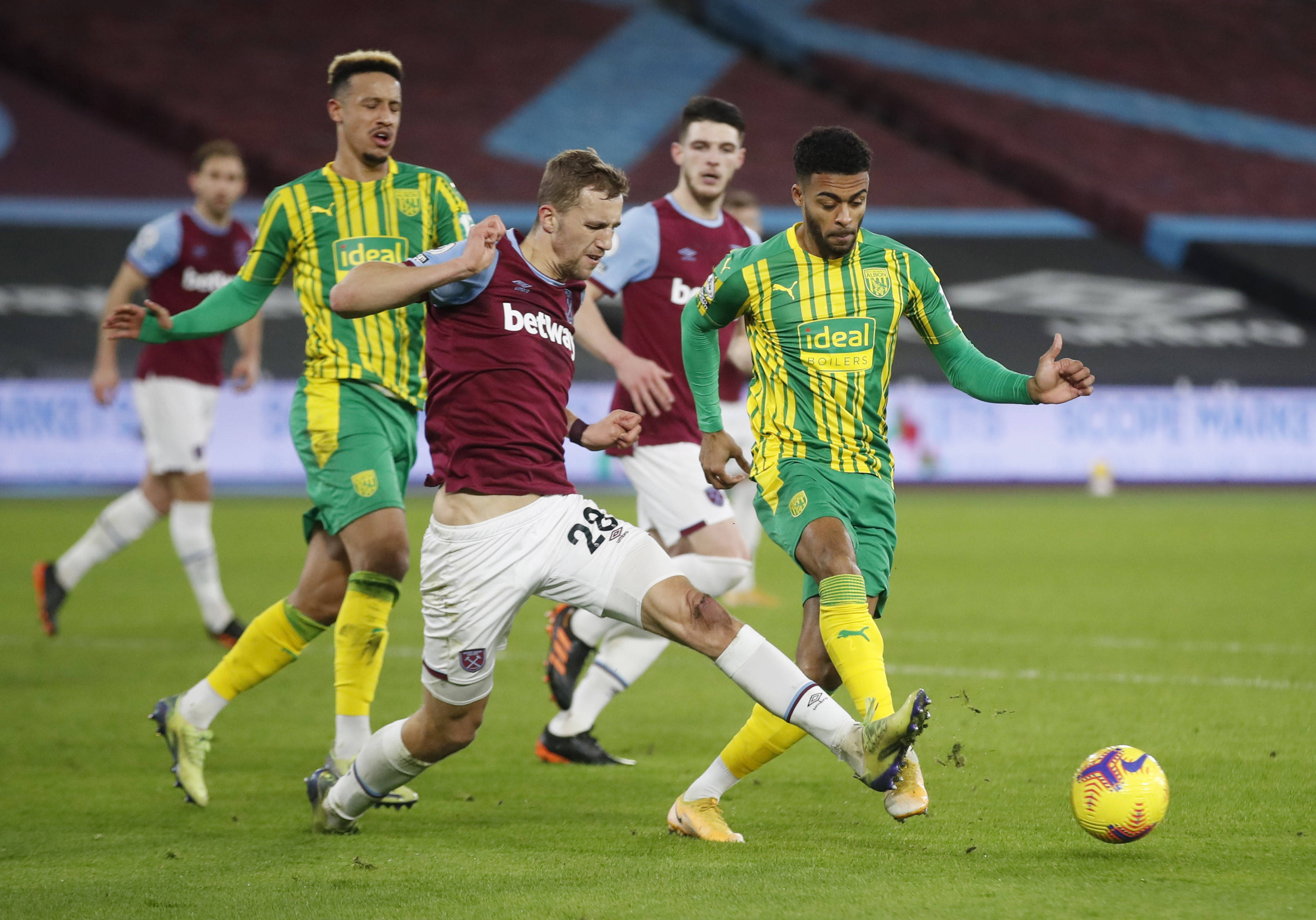 的反应不一 的反应不一